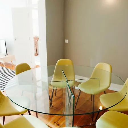 Beautiful Dreamers - At Avenida Cr3d *